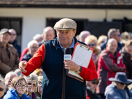 NH051025-62 - Nicky Henderson Stable Visit